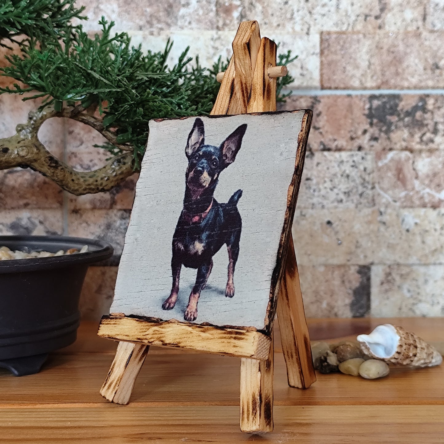 Mini Pinscher – Cuadro artesanal en madera